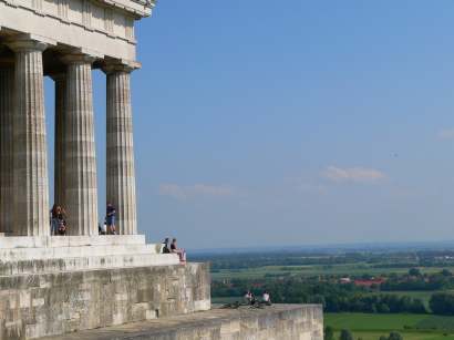 donaustauf-ausflugsziel-walhalla-sehenswertes-bauwerk-ausblick