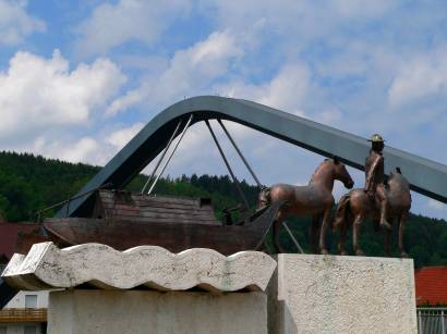 kloster-plankstetten-berching-bruecke-fluss-reiter-statue