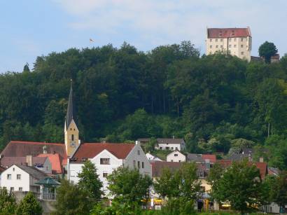 riedenburg-kirche-schloss-rosenburg-altmühltal