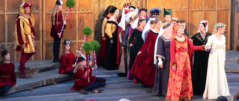 Agnes Bernauer Festspiel im Herzogschloss an der Donau Agnes Bernauer Schauspiel in Straubing Freilichtspiel Niederbayern