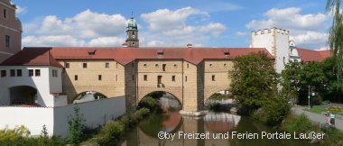 amberg-wahrzeichen-stadtbrille-sehenswuerdigkeiten-panorama-380