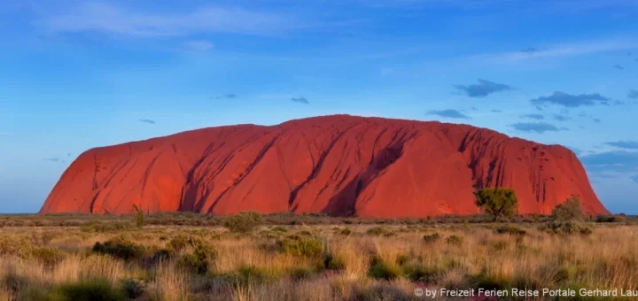 Australien Roadtrip Highlights Ayers Rock Wahrzeichen Uluru Attraktionen
