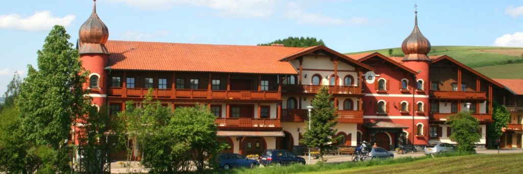 familienhotel-böhmerwald-kinder-wellnesshotel-bayerischer-wald