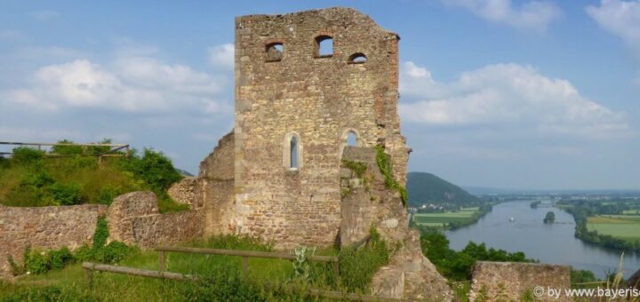 Sehenswürdigkeiten Donaustauf Ausflugsziel Burgruine Aussichtspunkt