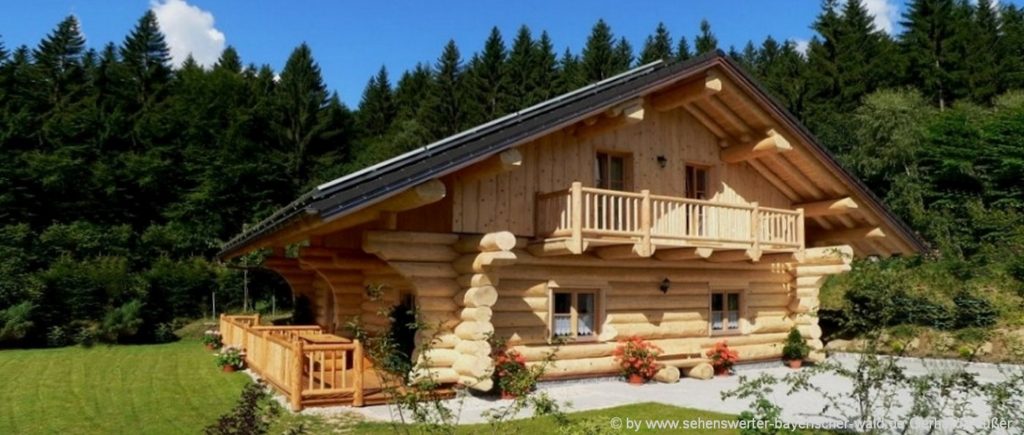 Urlaub im Naturholzhaus Bayerischer Wald - Holz Ferienhaus in Bayern