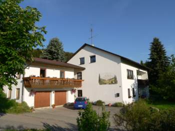 Ferienhaus und Ferienwohnung nähe Zell im im Landkreis Cham / Bayerwald