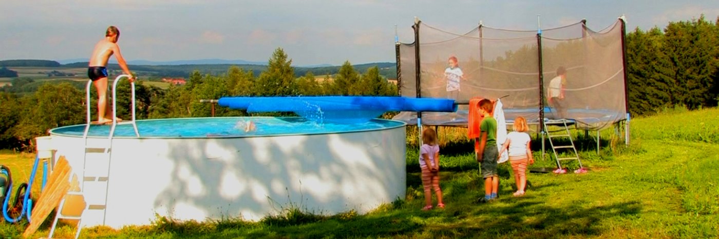 Bauernhof mit Pool Bauernhofurlaub mit Swimmingpool in Bayern