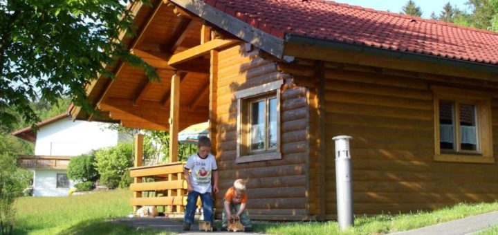 hedwig-blockhaus-stamsried-ferienhpark-ferienhütten