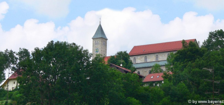 Unterkünfte in Jandelsbrunn Ausflugsziele & Sehenswürdigkeiten Wollaberg Kirche