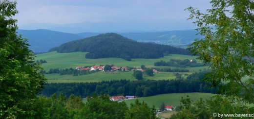 jandelsbrunn-landschaft-bayerischer-wald-ausflugsziele