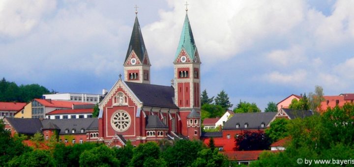 kirchen-bayerischer-wald-kloster-cham-oberpfalz