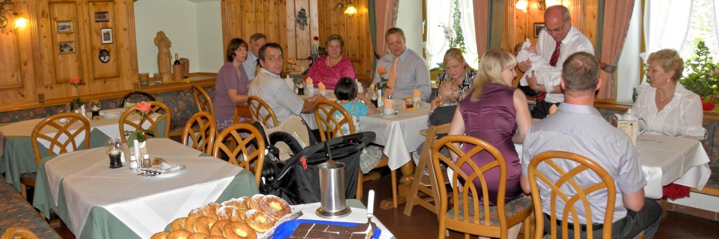 lindenhof-hetzenbach-gasthof-oberpfalz-restaurant-regensburg-essen-gehen