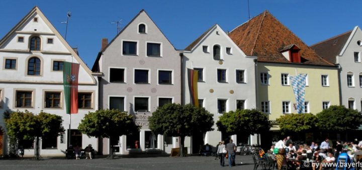 weiden-in-der-oberpfalz-unterkunft-historische-altstadt-sehenswürdigkeiten