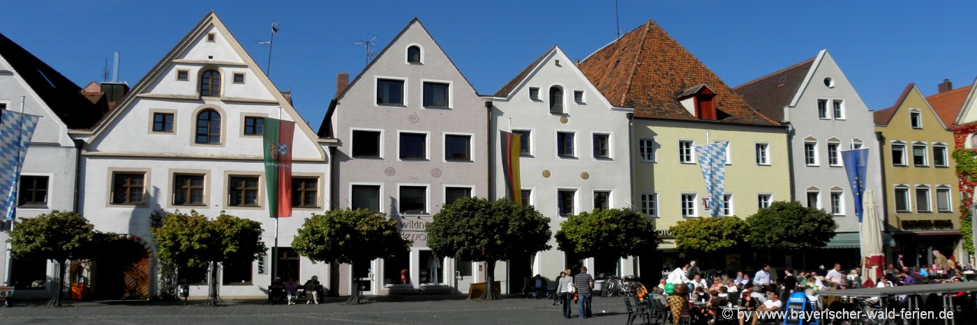 weiden-in-der-oberpfalz-unterkunft-historische-altstadt-sehenswürdigkeiten