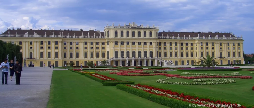 wien-sehenswürdigkeiten-schloss-schönbrunn-ausflugsziele-niederösterreich