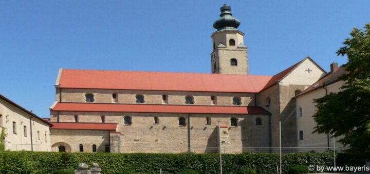 Sehenswürdigkeiten in Windberg Kloster Unterkunft bei Straubing Ausflug